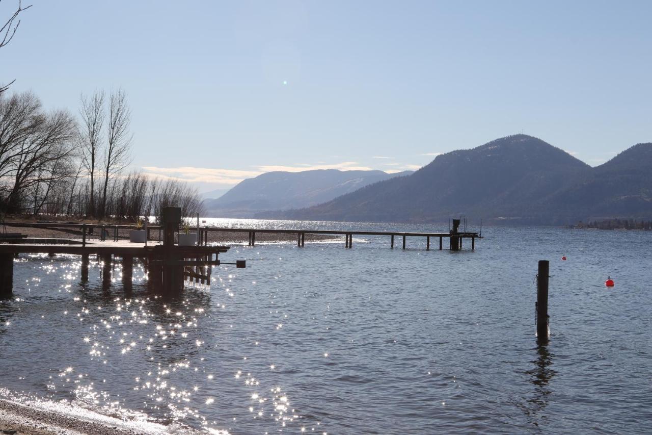 Sunshine And Wine Loft Hotel Penticton Exterior photo