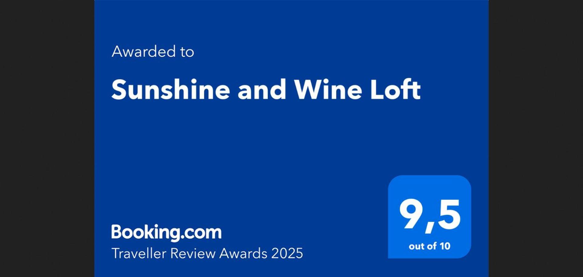Sunshine And Wine Loft Hotel Penticton Exterior photo